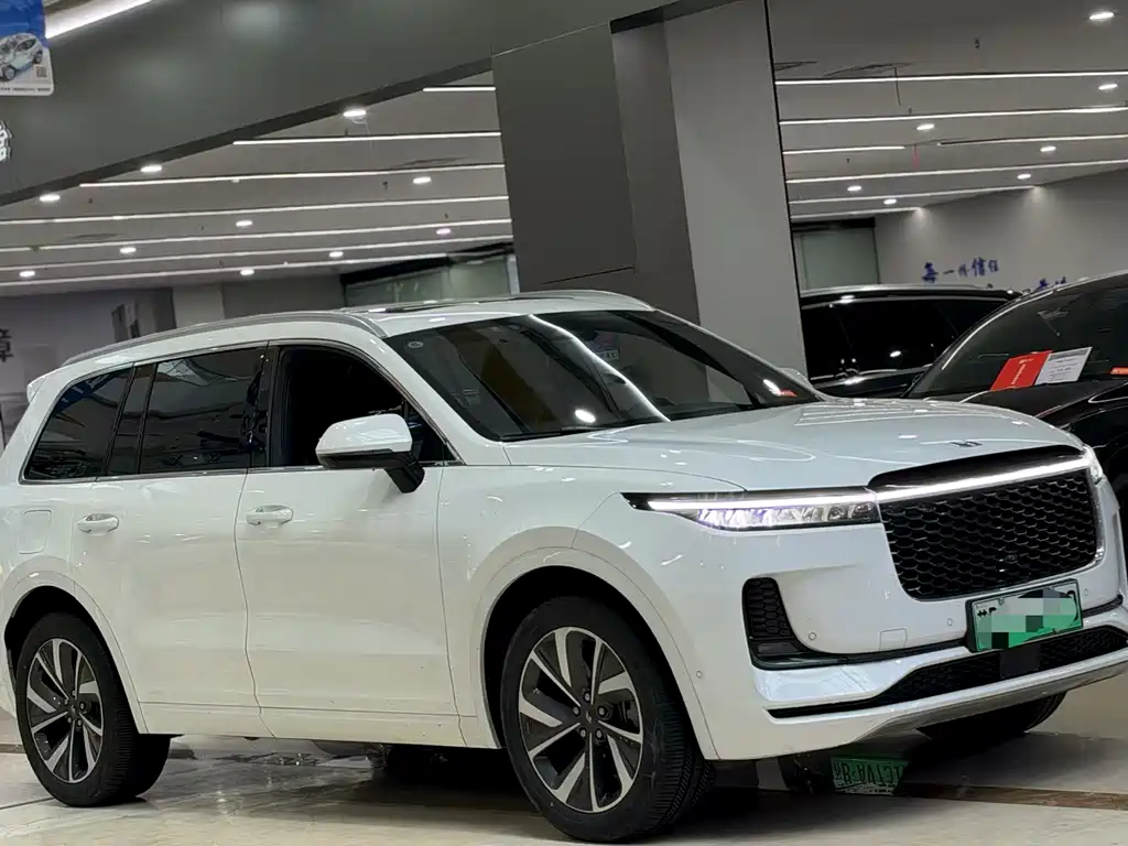 Li Auto Li ONE — миниатюра 3