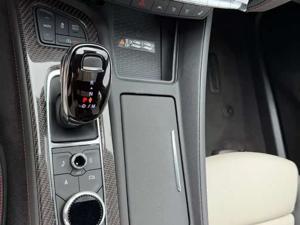 Cadillac CT5 — миниатюра 15