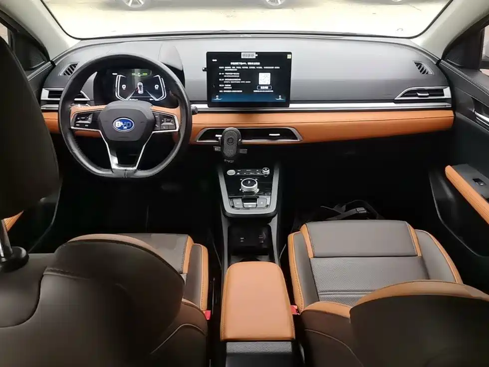 BYD e2 — миниатюра 10