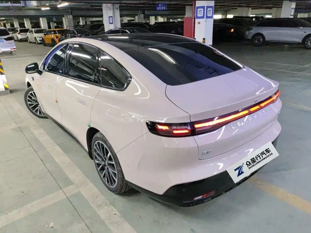 Leapmotor B01 2025 650