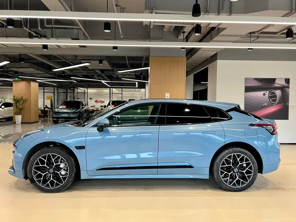 ZEEKR EXTREME KRYPTON 001