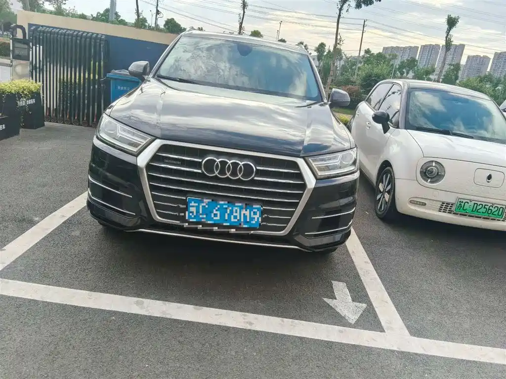 Audi Q7 2016 40 TFSI Comfort