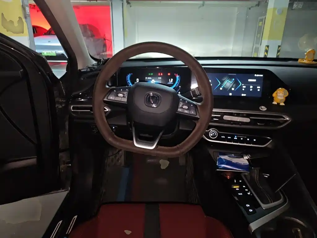 Changan Eado — миниатюра 6