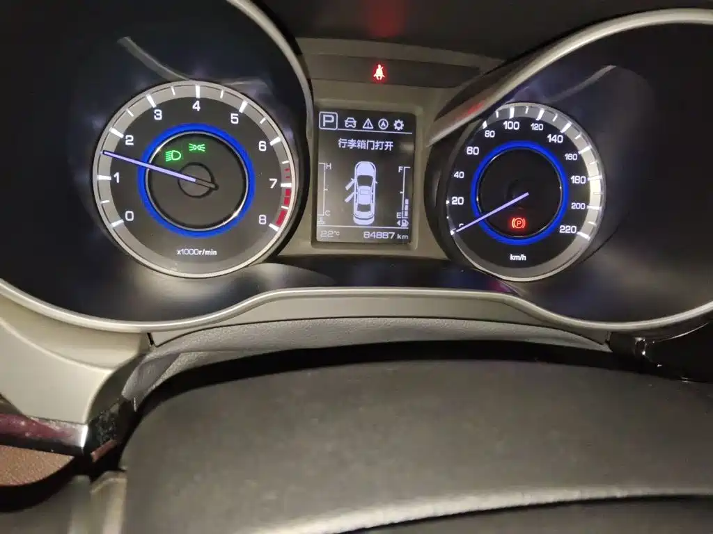 Changan Eado — миниатюра 5
