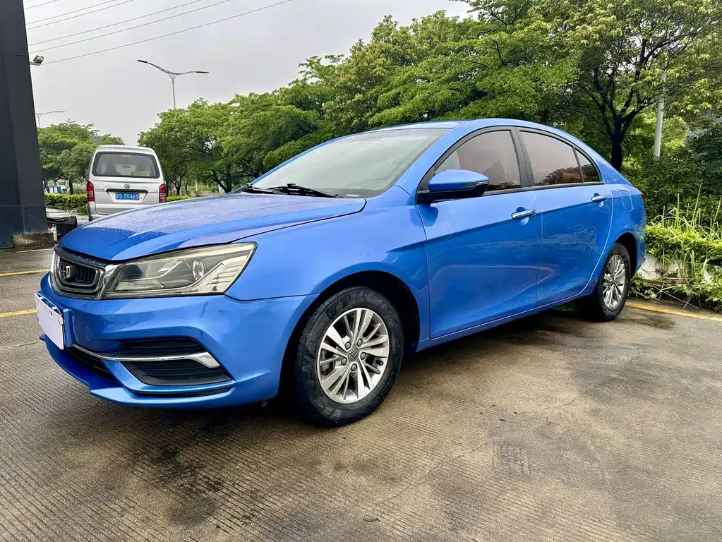 Geely Emgrand 2018
