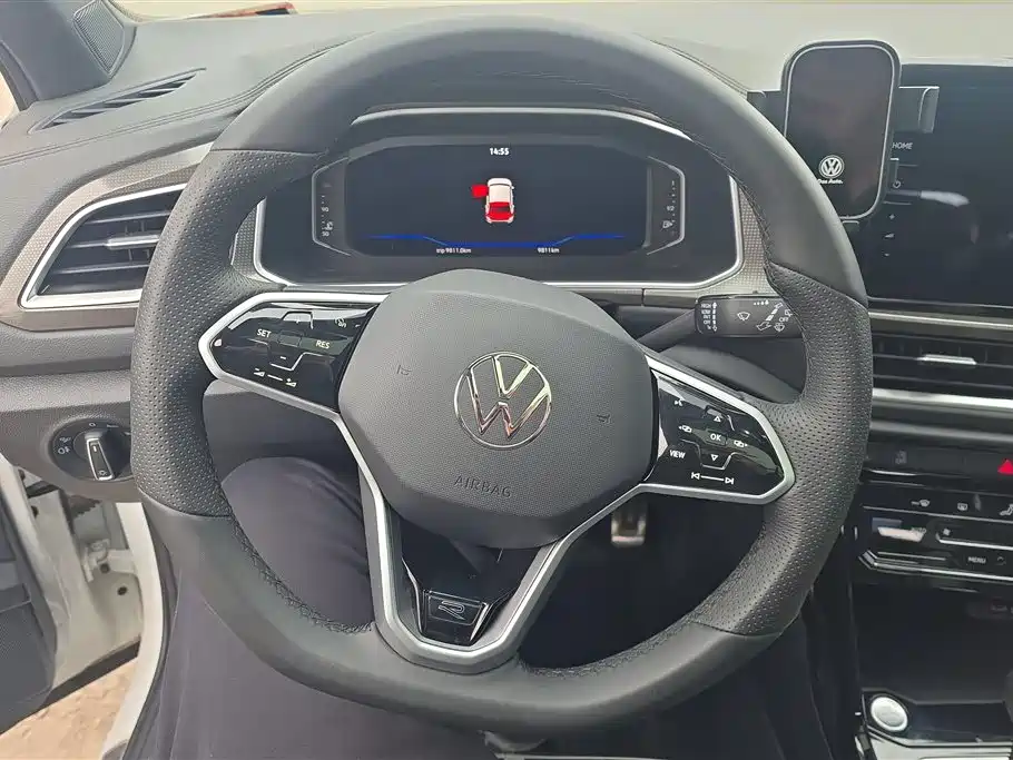 VOLKSWAGEN T ROC EXPLORING SONGS