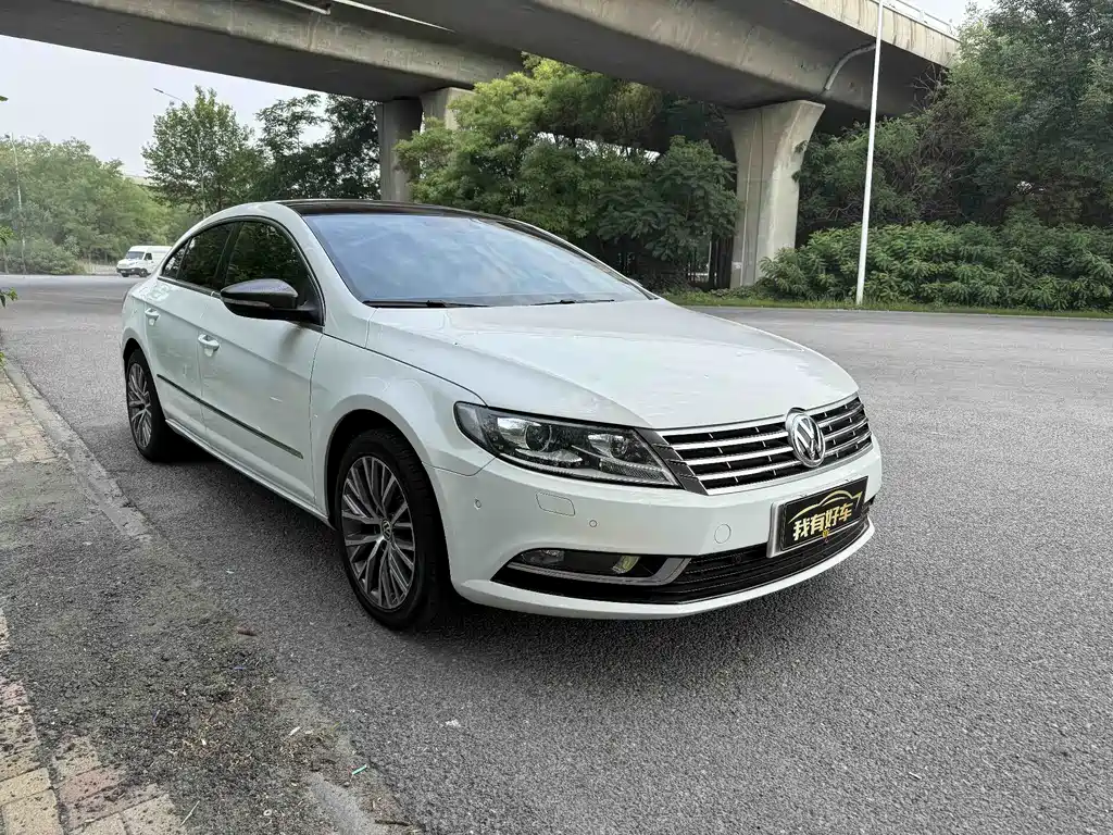 Volkswagen FAW - Passat CC CC 2016 1.8TSI Luxury