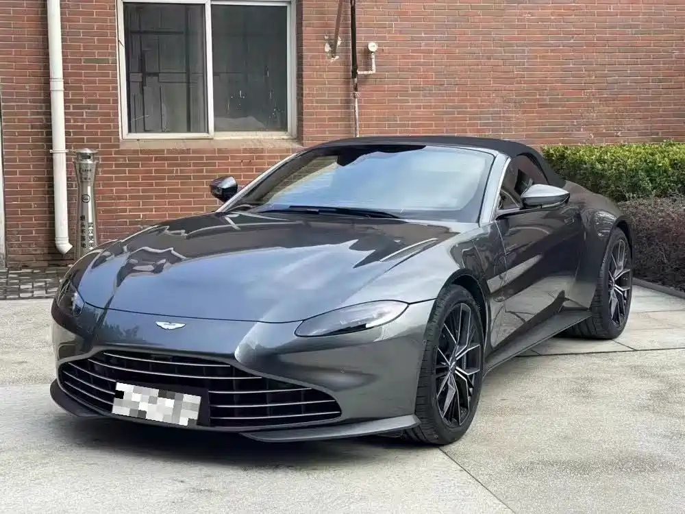 Купить Aston Martin V8 Vantage