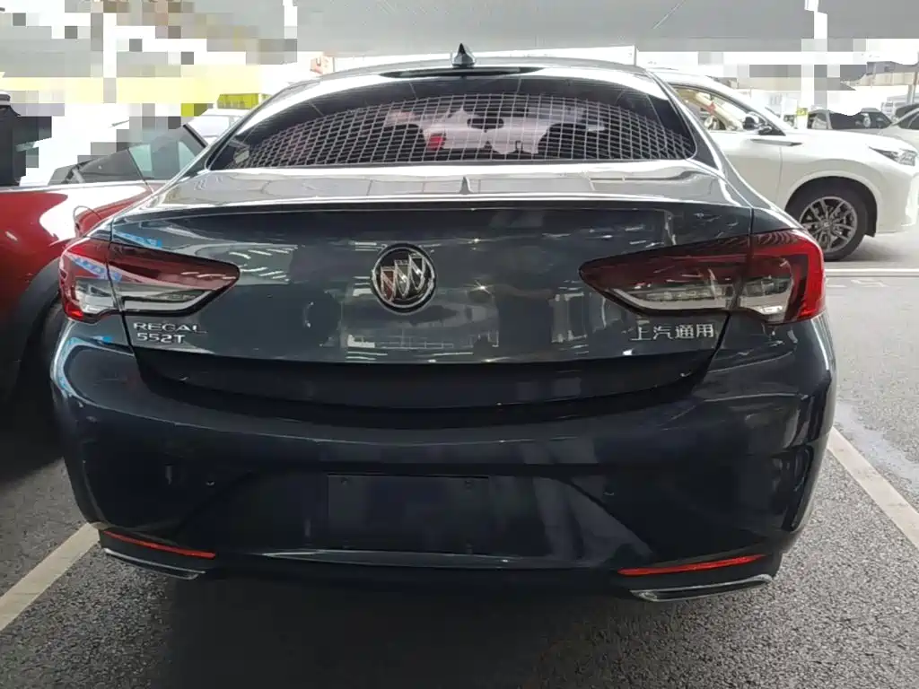Buick Regal — миниатюра 6