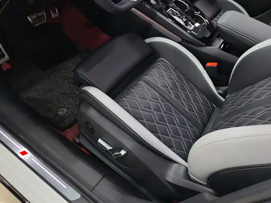 Audi A5L 2026 2.0T Sport