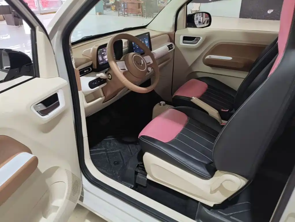 Wuling MINIEV — миниатюра 16