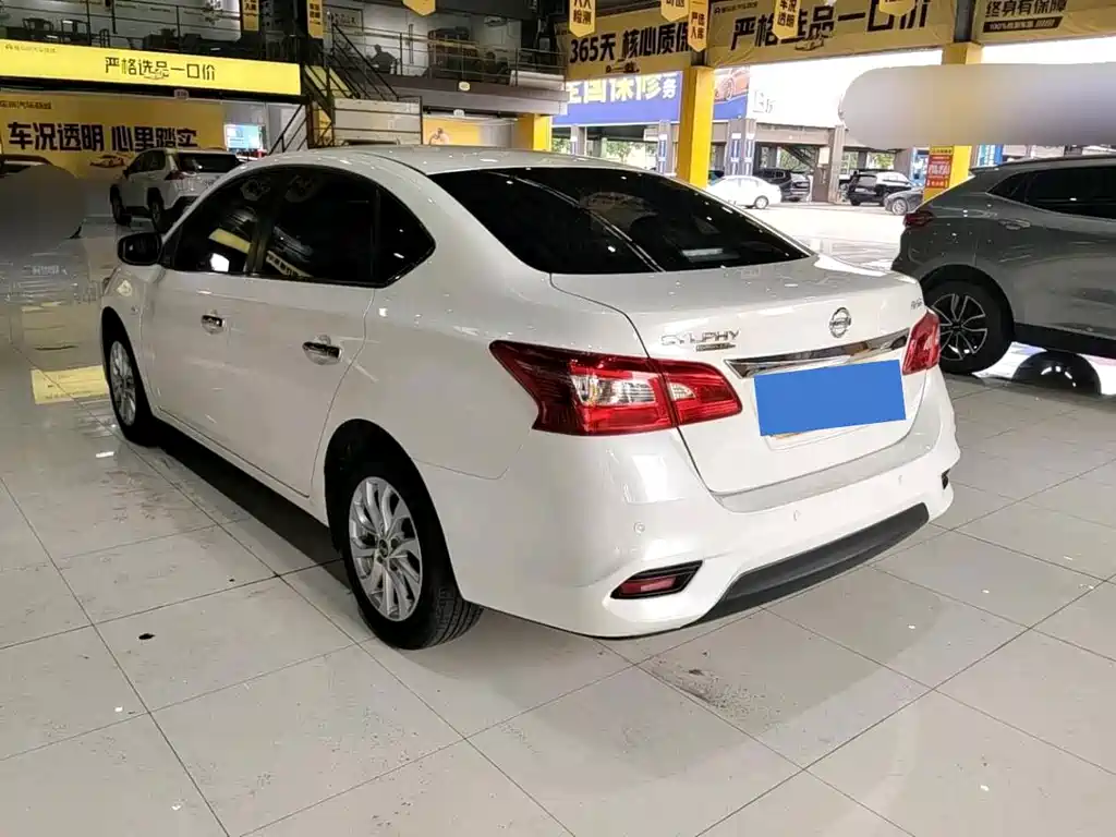 Nissan Sylphy — миниатюра 4