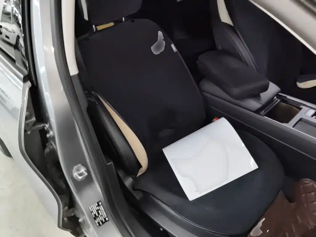Ford Mondeo — миниатюра 25