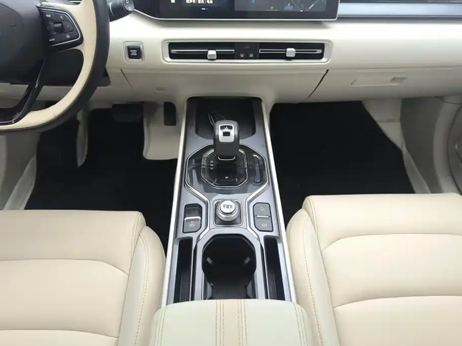 Geely Icon — миниатюра 16