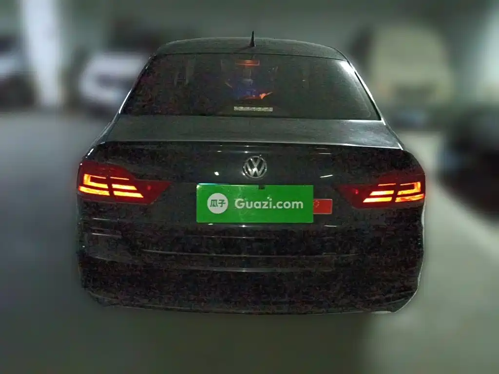 Volkswagen Santana — миниатюра 5