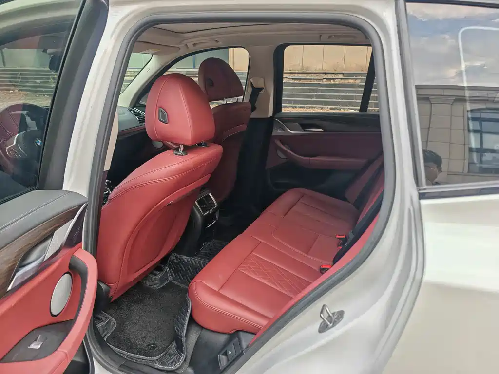 BMW X3 — миниатюра 17