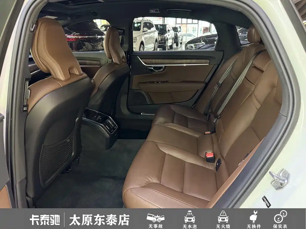 Volvo S90 — миниатюра 16