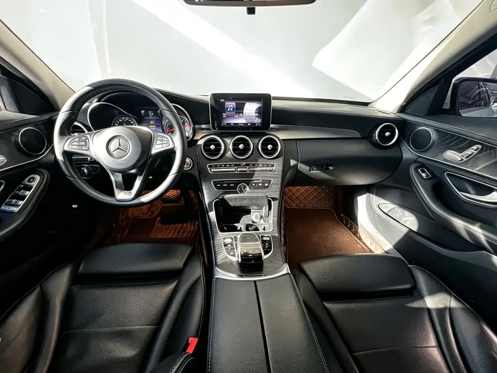 Mercedes-Benz C-Class C 2017 C 180 L Fashion Sport