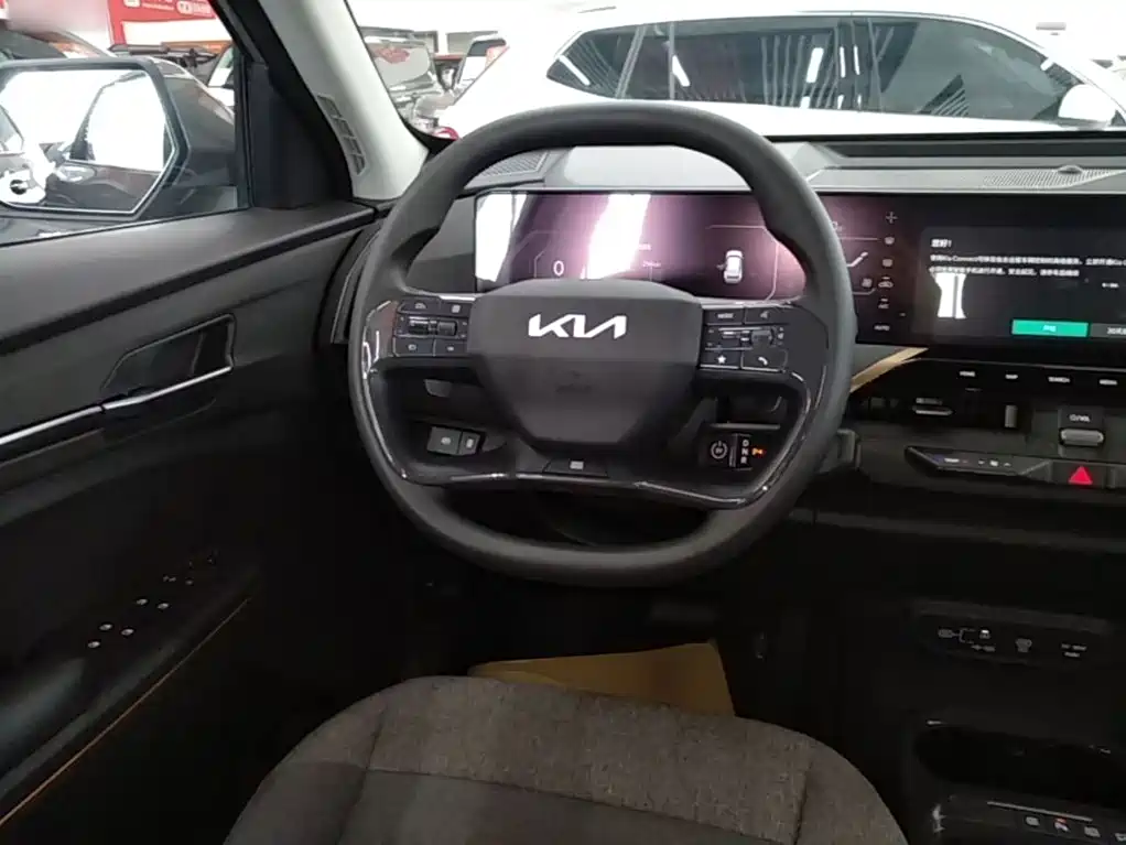 Kia EV5 — миниатюра 11
