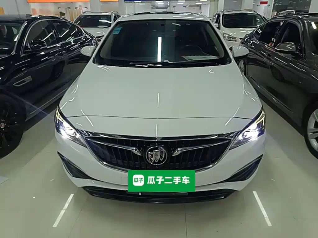 Buick Verano — миниатюра 3