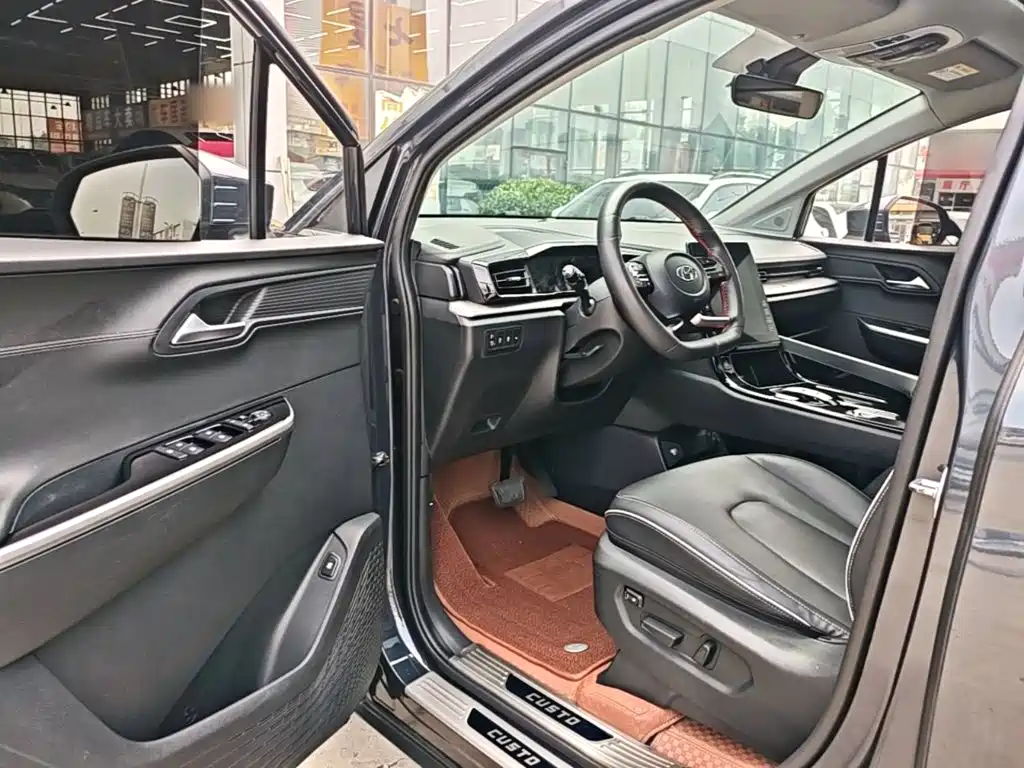 Hyundai Custo — миниатюра 16