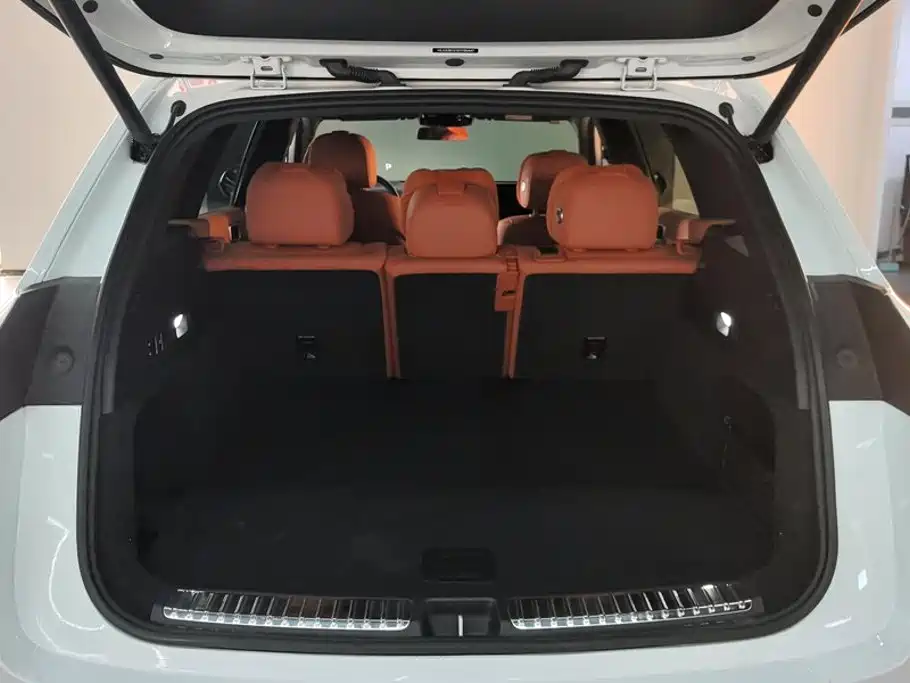 Li Auto Li L7 — миниатюра 4