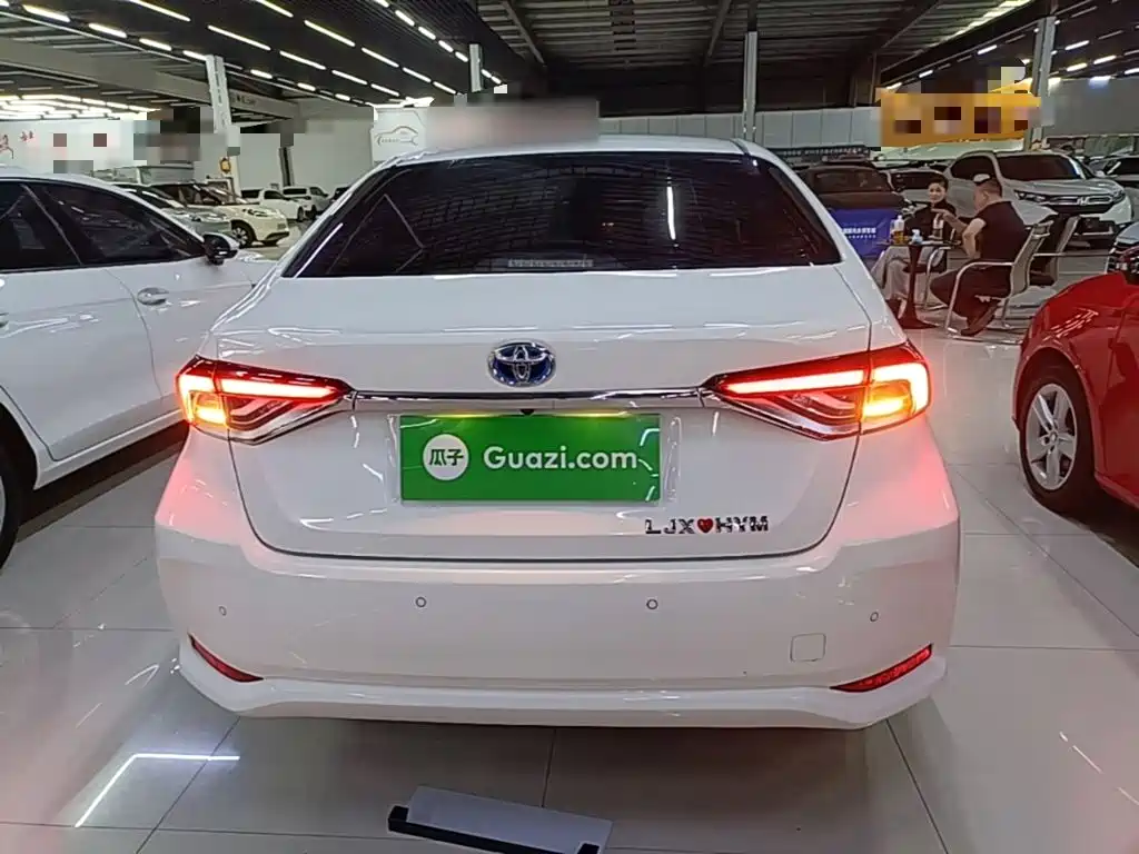 Toyota Corolla — миниатюра 6