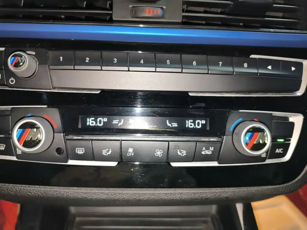 BMW 2 Series (Import) — миниатюра 13