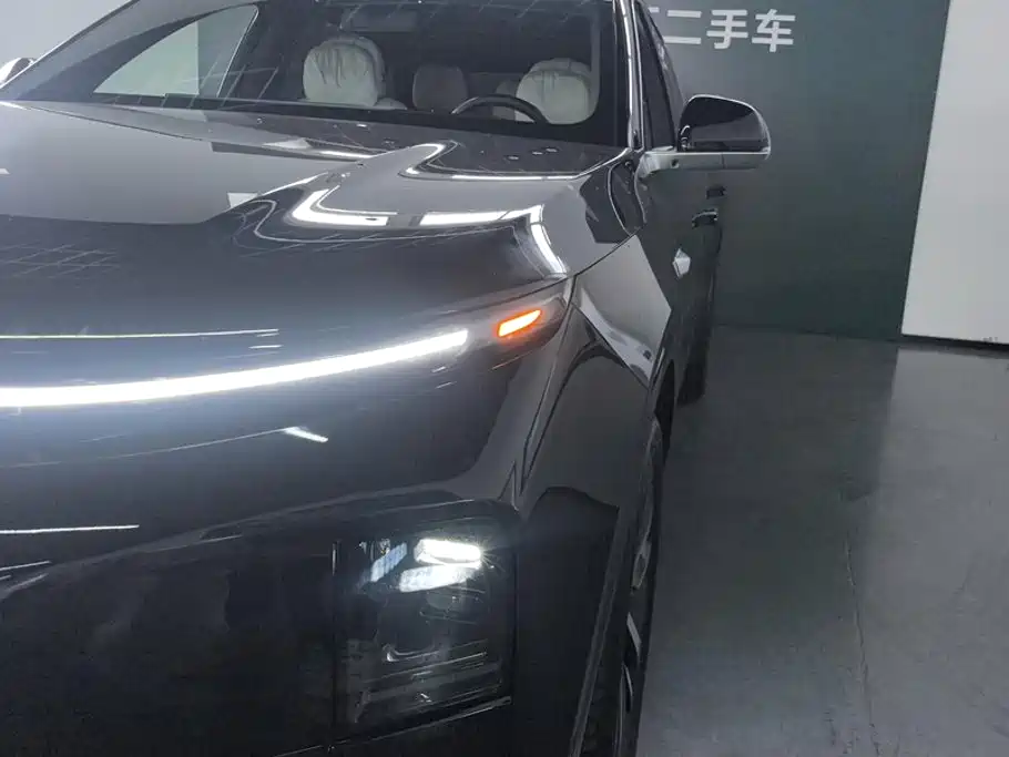 Li Auto Li L6 — миниатюра 5