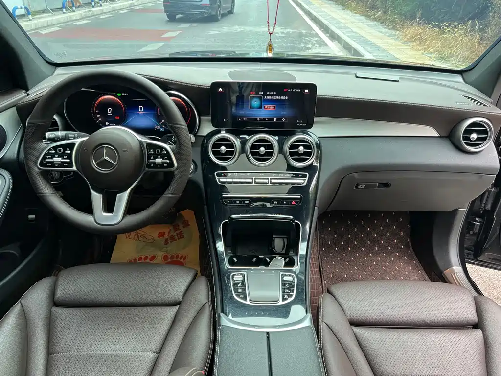 Mercedes-Benz GLC — миниатюра 33