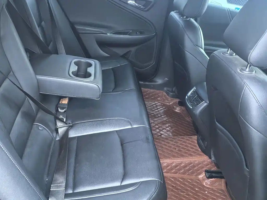 Chevrolet Malibu XL — миниатюра 10