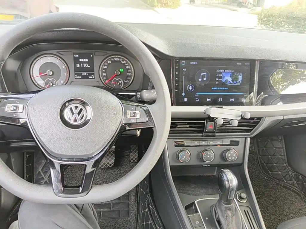 Volkswagen Lavida — миниатюра 10