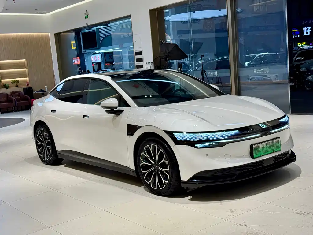 ZEEKR EXTREME KRYPTON 007