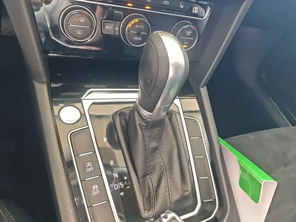 Volkswagen Magotan — миниатюра 14