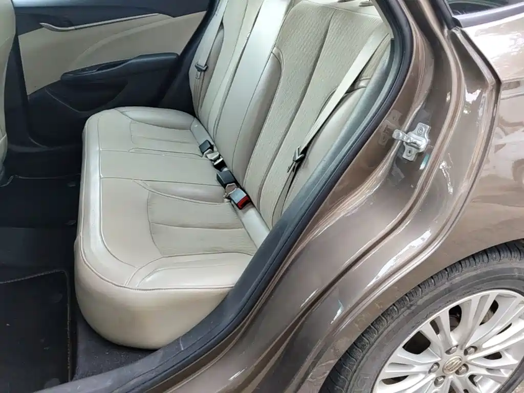 Buick Excelle — миниатюра 17