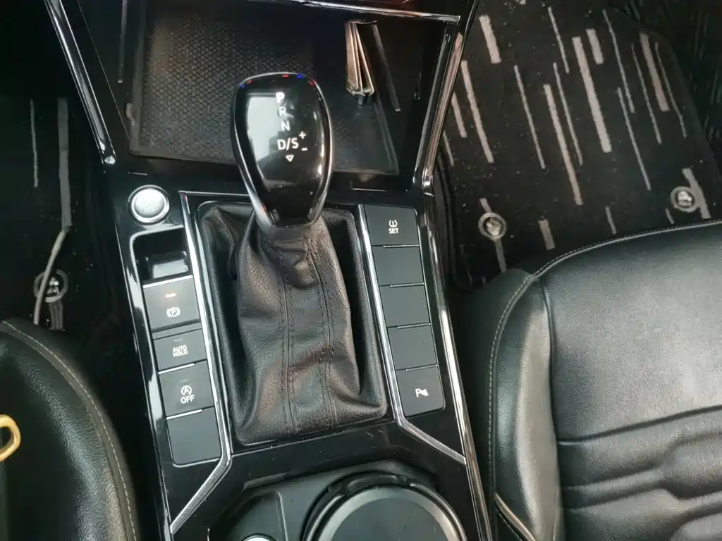 Volkswagen Passat — миниатюра 10