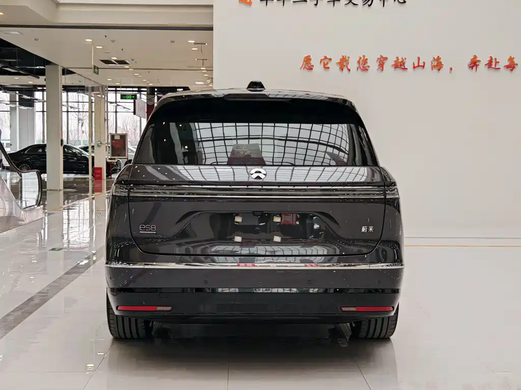 NIO NIO ES8