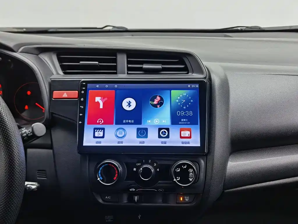 Honda Fit — миниатюра 12