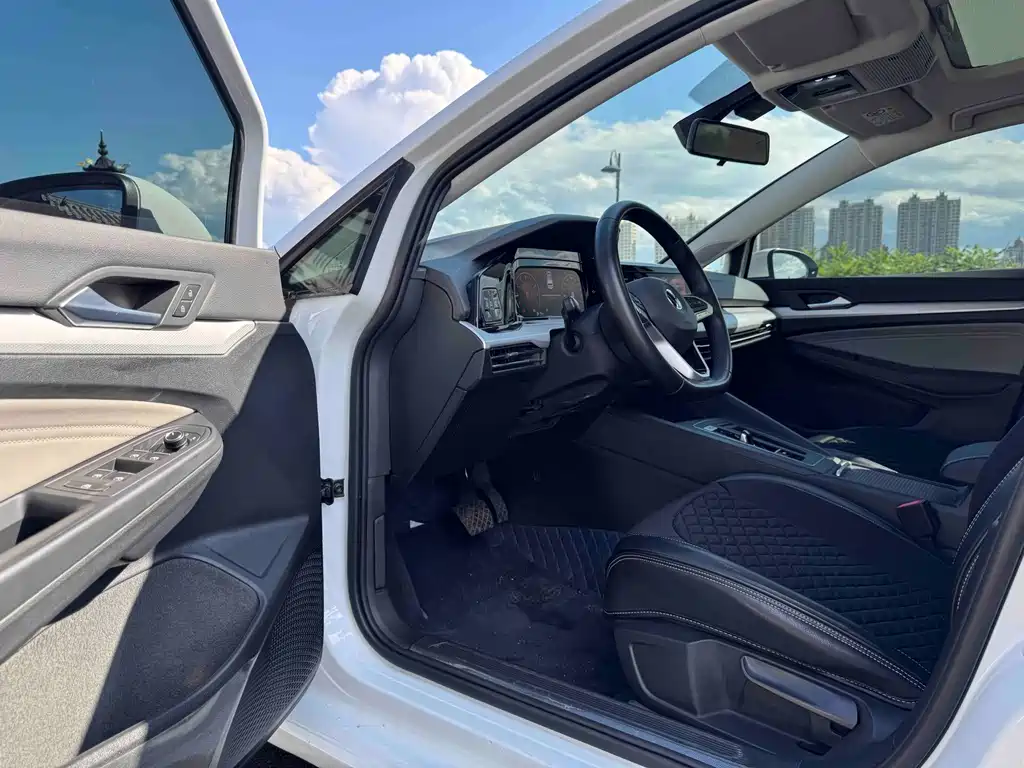 Volkswagen Golf — миниатюра 7