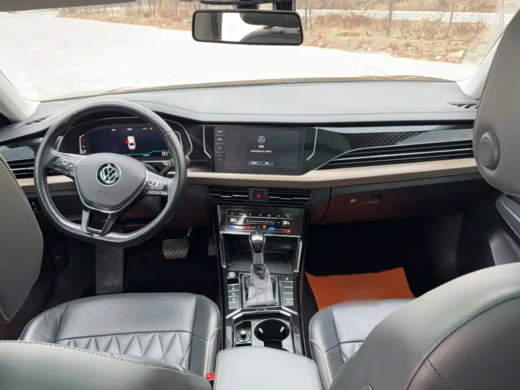 Volkswagen Passat — миниатюра 8