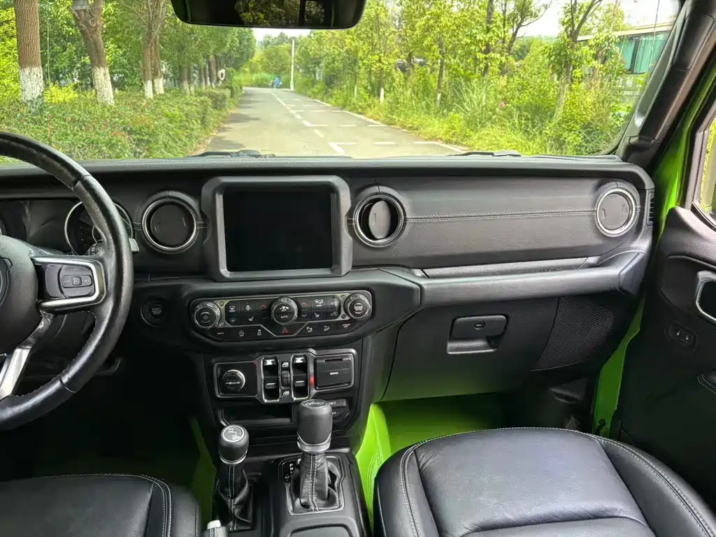 Jeep Wrangler 2.0T Sahara 4-door Edition China V, фото 12