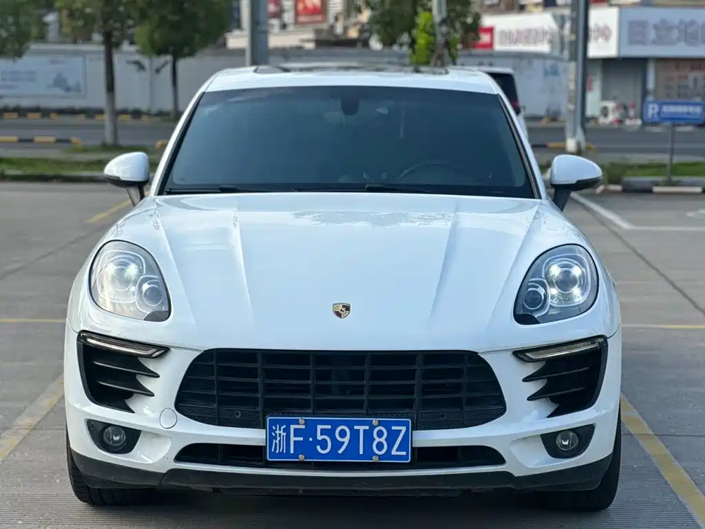 Porsche Macan — миниатюра 11