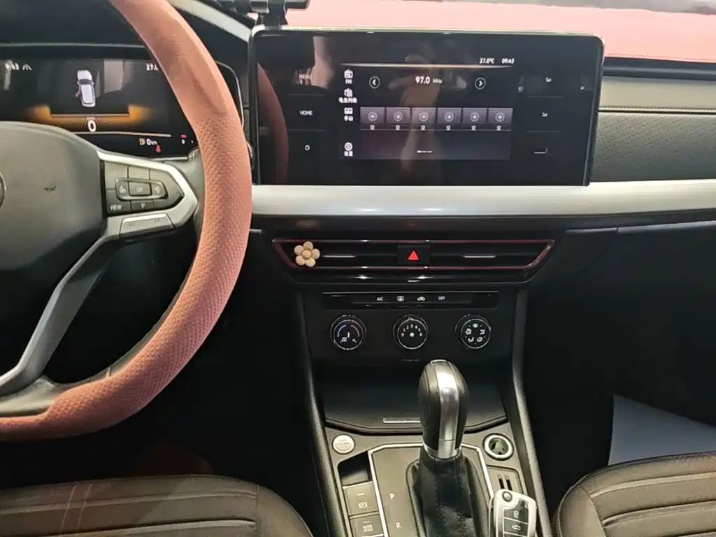Volkswagen Lavida — миниатюра 13