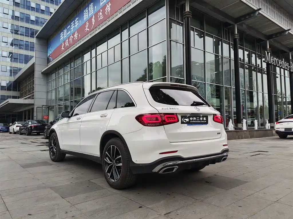 Mercedes-Benz GLC 2020 GLC 260 L 4MATIC Luxury