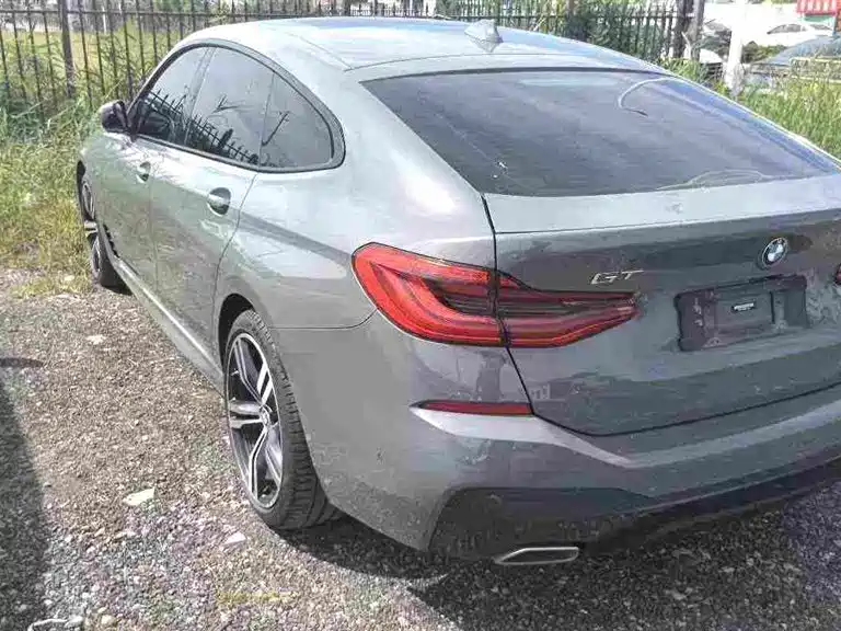 BMW 6 Series GT — миниатюра 8