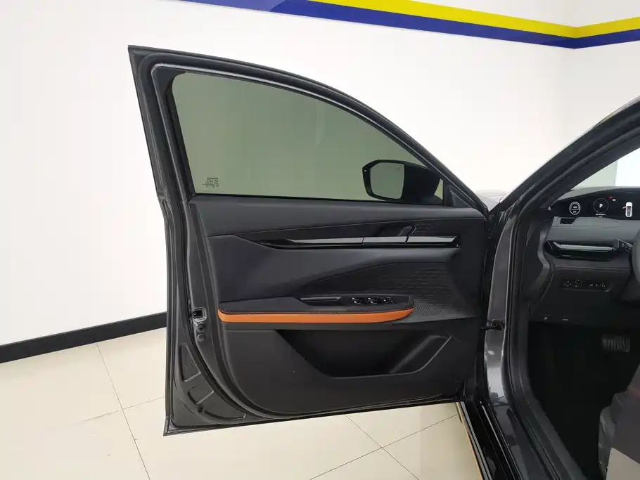 Changan UNI-V — миниатюра 7