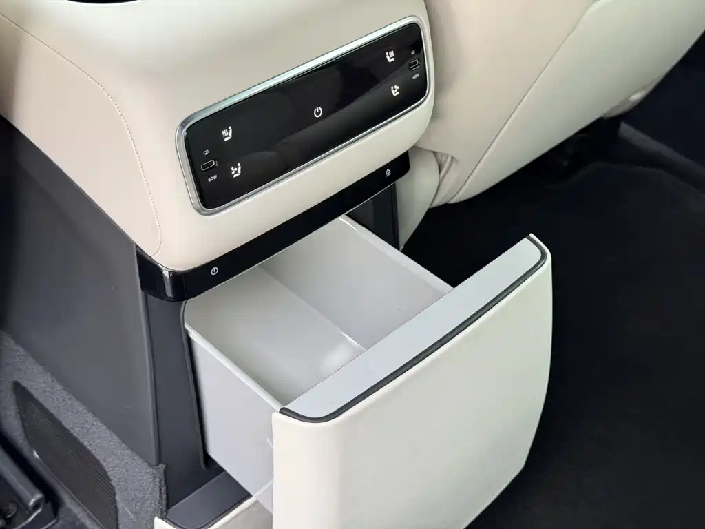 Li Auto Li L9 — миниатюра 12