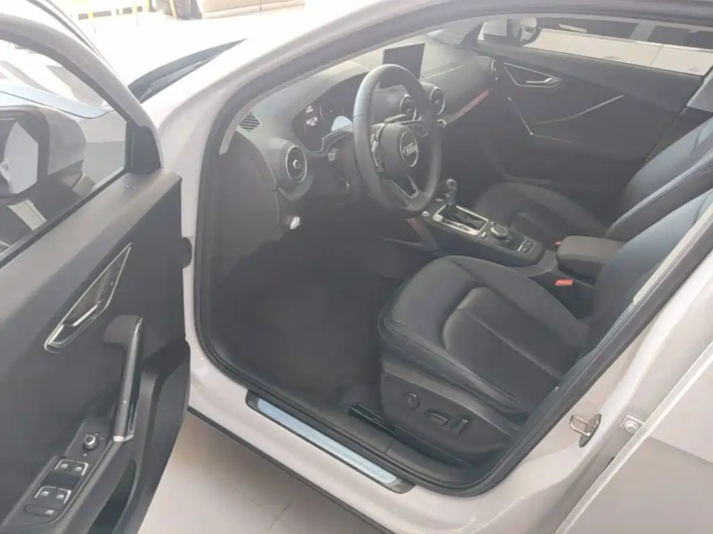 Audi Q2L — миниатюра 16