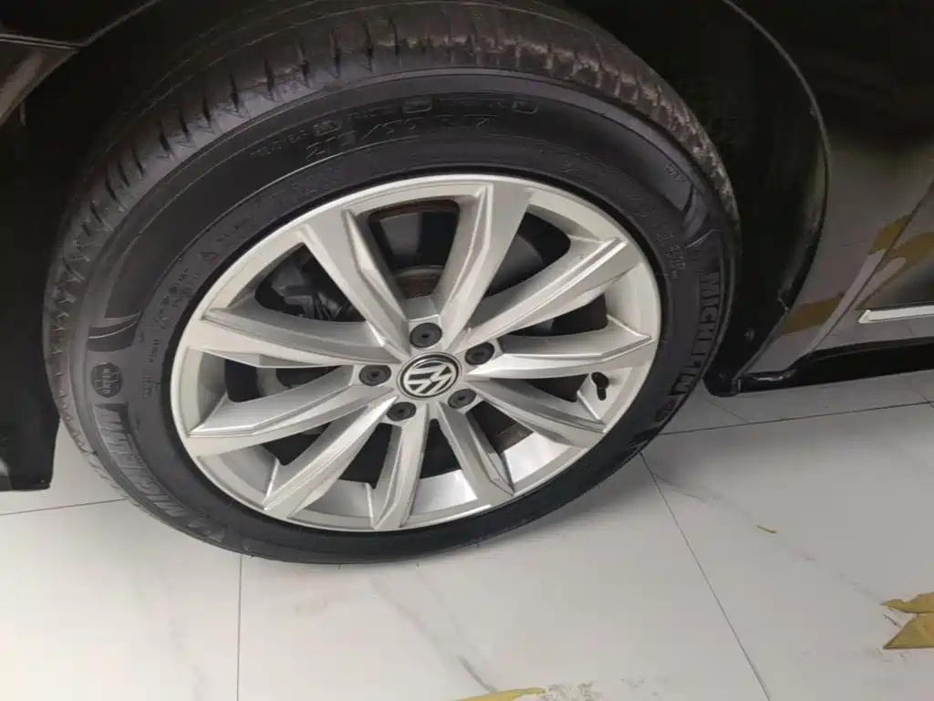Volkswagen Passat — миниатюра 23