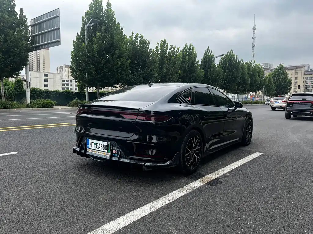 BYD Han — миниатюра 9